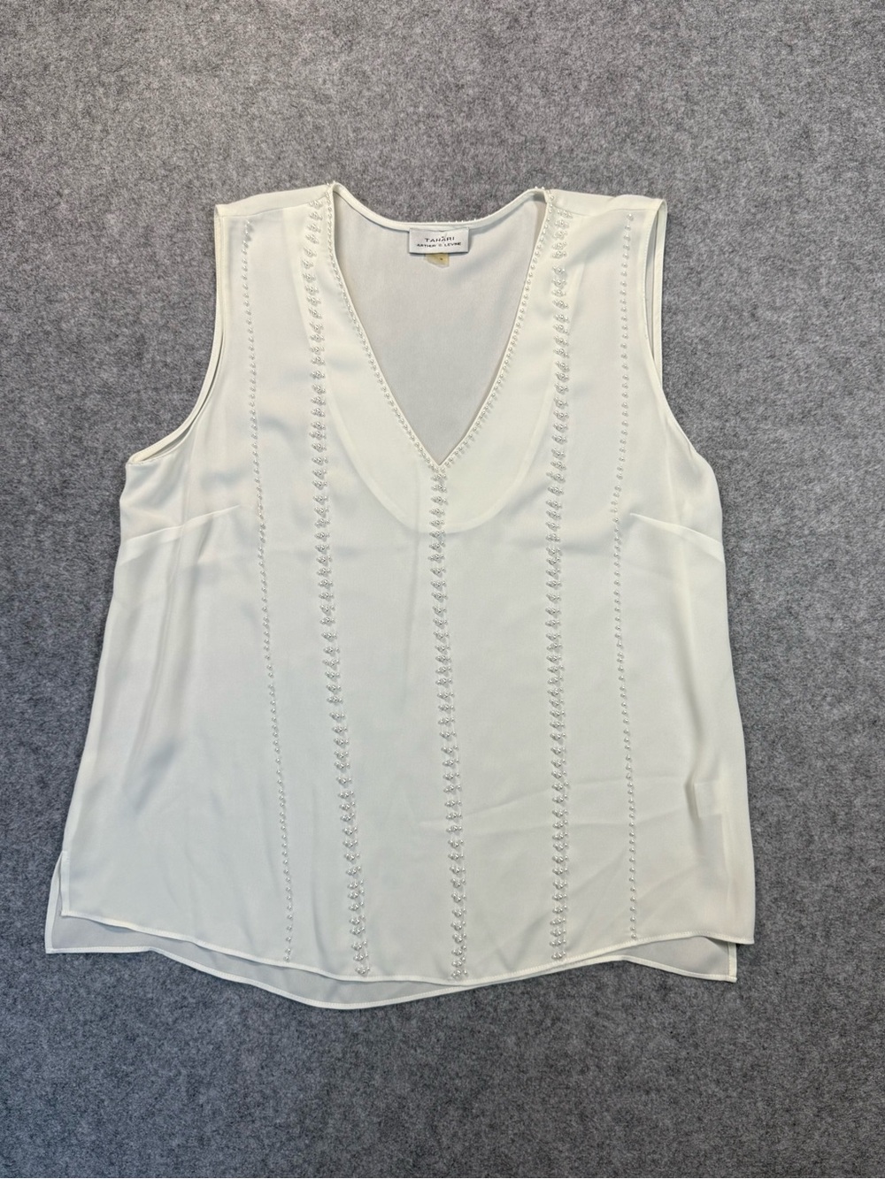Tahari White V-Neck Sleeveless Camisole Tank Blouse Top Beaded Pearl Detail L